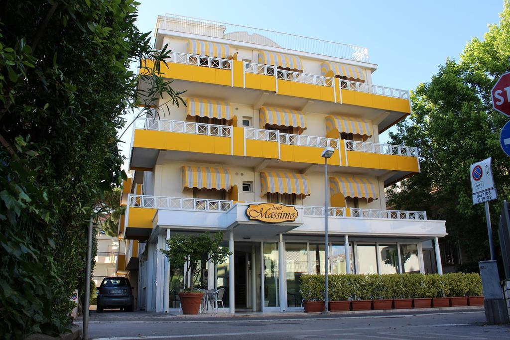 Hotel Massimo Riccione Extérieur photo